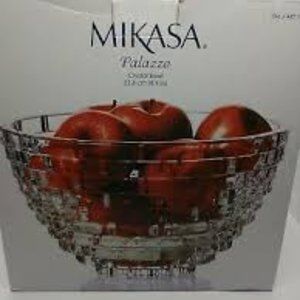 Mikasa Palazzo Crystal Bowl, 9"
